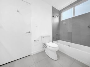 51 Se 19th Avenue 303, Deerfield Beach FL 33441