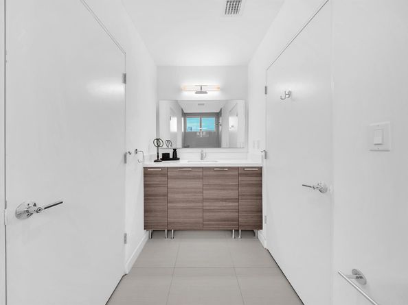 51 Se 19th Avenue 303, Deerfield Beach FL 33441