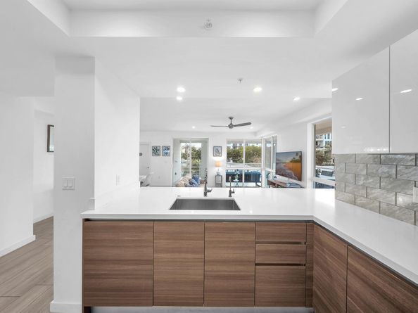 51 Se 19th Avenue 303, Deerfield Beach FL 33441