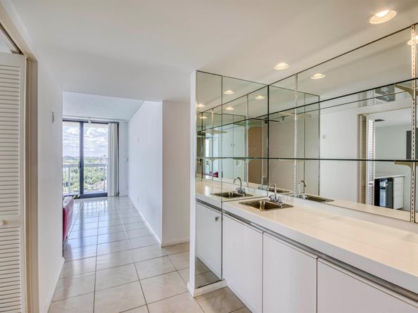 123 Lakeshore Drive 1644, North Palm Beach FL 33408