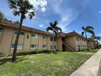 2412 NW 39th Way