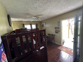 2412 NW 39th Way 101, Lauderdale Lakes FL 33311