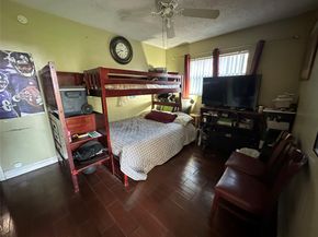 2412 NW 39th Way 101, Lauderdale Lakes FL 33311