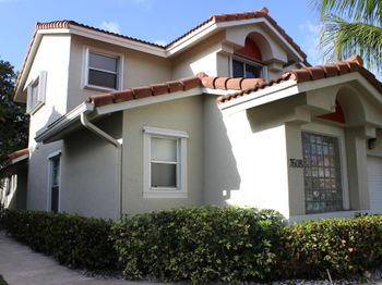 7608 Pinewalk Drive