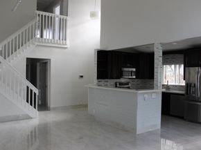 7608 Pinewalk Drive 127, Margate FL 33063