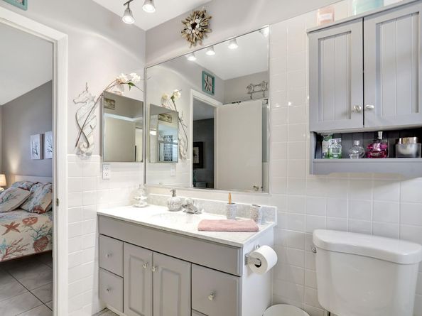 4451 NW 16th St 208, Fort Lauderdale FL 33313