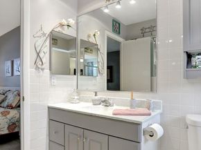 4451 NW 16th St 208, Fort Lauderdale FL 33313