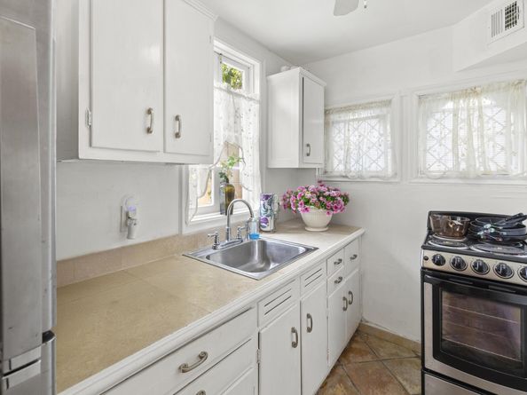 211 30th Street, West Palm Beach FL 33407