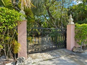 211 30th Street, West Palm Beach FL 33407