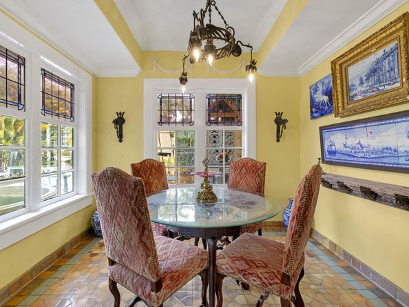 211 30th Street, West Palm Beach FL 33407