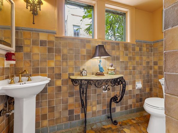 211 30th Street, West Palm Beach FL 33407