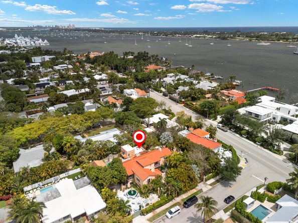 211 30th Street, West Palm Beach FL 33407
