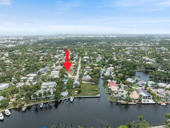 604 SW 8th Ave, Fort Lauderdale FL 33315