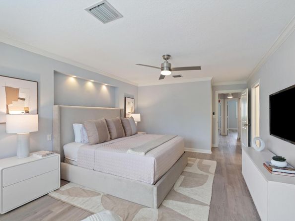 604 SW 8th Ave, Fort Lauderdale FL 33315