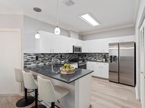 604 SW 8th Ave, Fort Lauderdale FL 33315