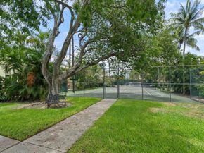 604 SW 8th Ave, Fort Lauderdale FL 33315