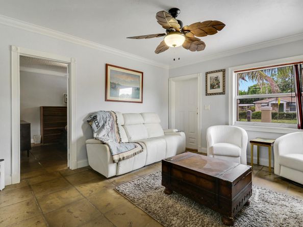 162 W 24th Street, Riviera Beach FL 33404