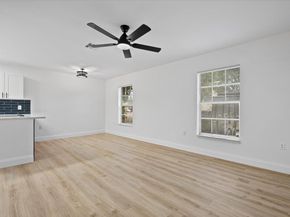 5880 S 38th Street, Greenacres FL 33463