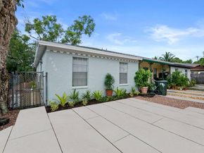 5880 S 38th Street, Greenacres FL 33463