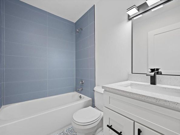 5880 S 38th Street, Greenacres FL 33463