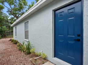 5880 S 38th Street, Greenacres FL 33463