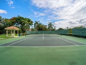 1240 Fairfax Court, Weston FL 33326