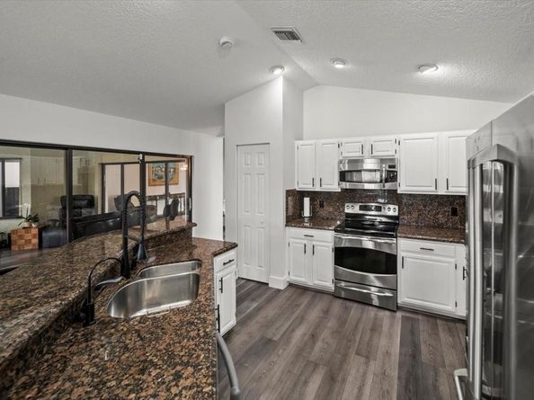 1240 Fairfax Court, Weston FL 33326