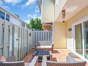 1869 NE 15th Ave 1869, Fort Lauderdale FL 33305