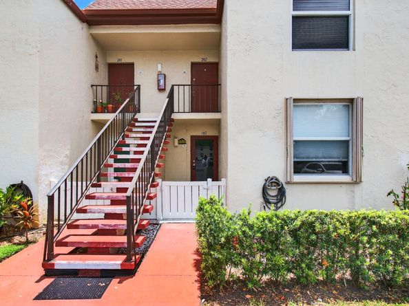 16 Willowbrook Lane 102, Delray Beach FL 33446