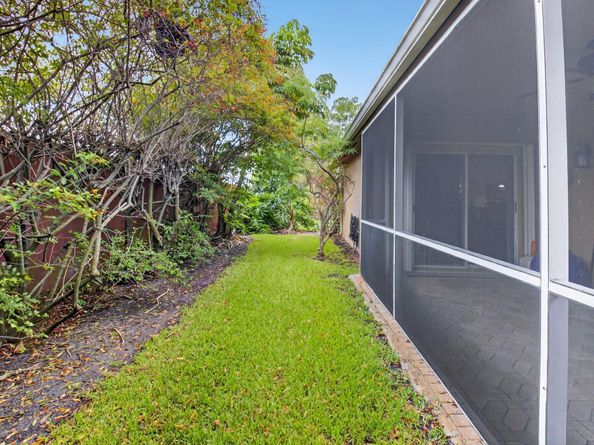 4788 Cypress Drive S, Boynton Beach FL 33436