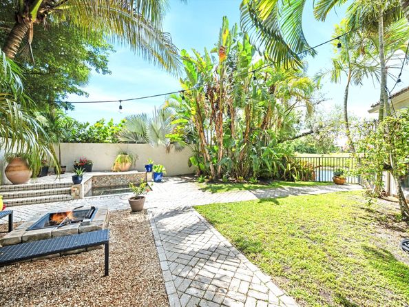 11813 Pebblewood Drive, Wellington FL 33414