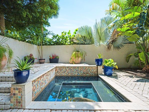 11813 Pebblewood Drive, Wellington FL 33414