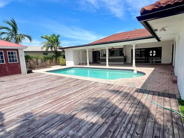 4000 N 37th Ave, Hollywood FL 33021
