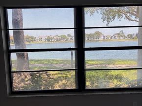 201 W Lake Pointe Dr 107, Oakland Park FL 33309