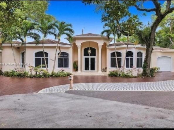 5981 SW 37th Ter, Fort Lauderdale FL 33312