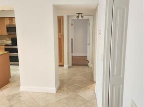 400 Leslie Dr 403, Hallandale Beach FL 33009