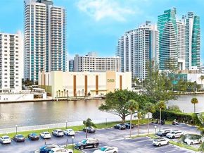 400 Leslie Dr 403, Hallandale Beach FL 33009