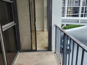 400 Leslie Dr 403, Hallandale Beach FL 33009