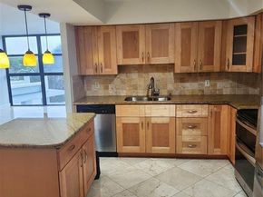 400 Leslie Dr 403, Hallandale Beach FL 33009