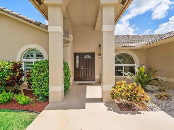9751 NW 51st St, Coral Springs FL 33076