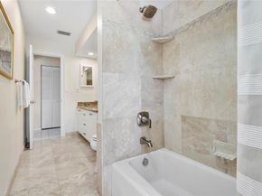 9751 NW 51st St, Coral Springs FL 33076