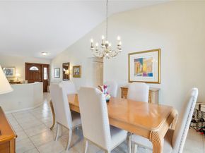 9751 NW 51st St, Coral Springs FL 33076