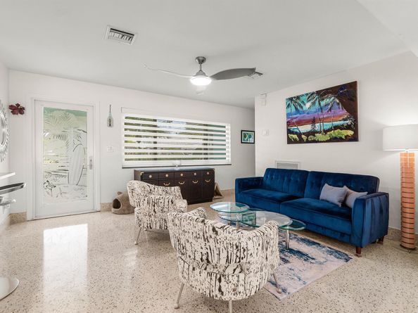 301 Linda Lane, West Palm Beach FL 33405