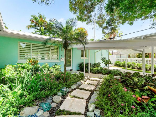 301 Linda Lane, West Palm Beach FL 33405
