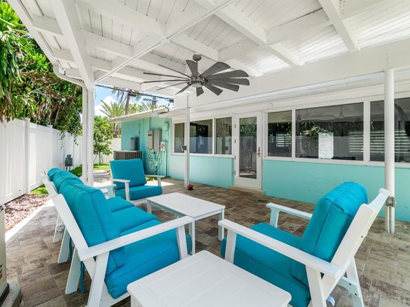 301 Linda Lane, West Palm Beach FL 33405