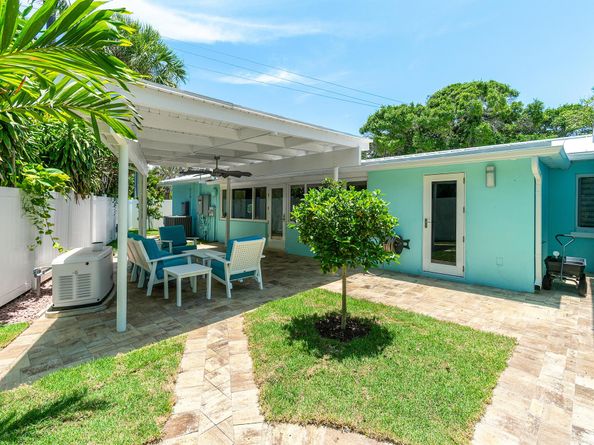301 Linda Lane, West Palm Beach FL 33405