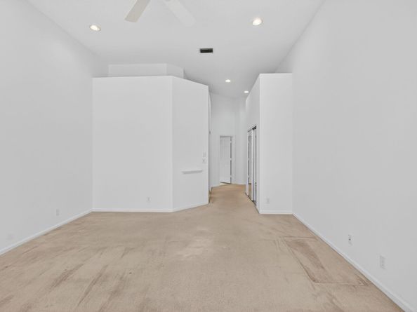 7681 Rockford Road, Boynton Beach FL 33472