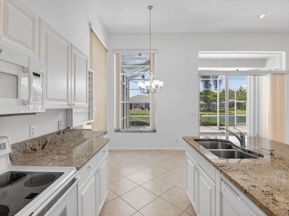 7681 Rockford Road, Boynton Beach FL 33472