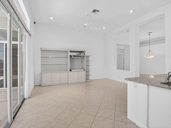 7681 Rockford Road, Boynton Beach FL 33472