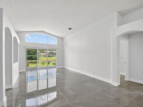 5146 Prairie Dunes Village Circle, Lake Worth FL 33463